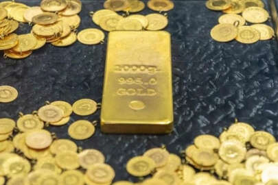Altın yeniden rekor kırdı!