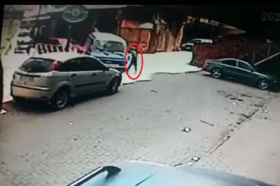 Bursa'da  aracı ateşe verip gittiler