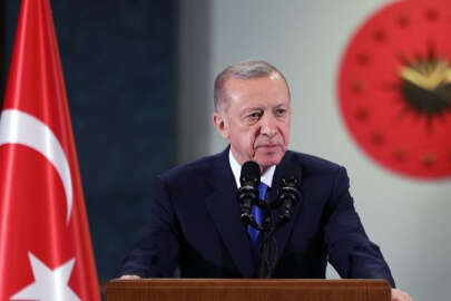 Cumhurbaşkanı Erdoğan, Cahit Zarifoğlu ve Abdurrahim Karakoç'u andı