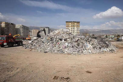 Ebrar Sitesi'nin müteahhitlerinden biri daha tutuklandı