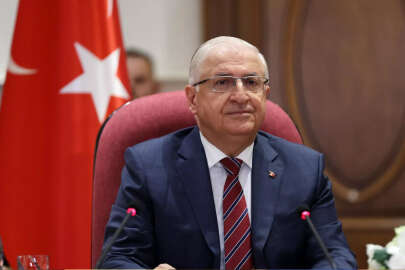 Milli Savunma Bakanı Güler Yunan mevkidaşıyla görüştü