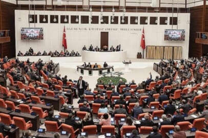 AK Parti TBMM Başkanlık Divan Üyeleri belli oldu