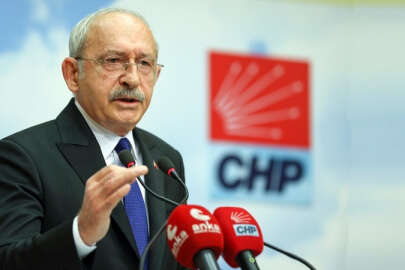 CHP'de danışman krizi