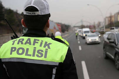 İstanbul'da trafik düzenlemesi bazı yollar trafiğe kapatılacak!