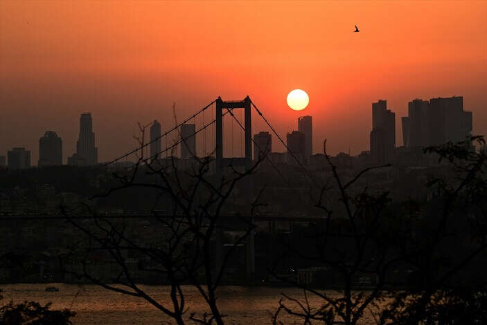 Boğazın gerdanı hayran bıraktı