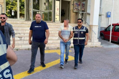 Kayseri'de 30 yıl hapis cezası bulunan firari ikili yakalandı!