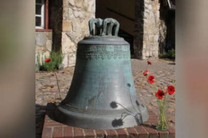 Almanya’da 500 kiloluk tarihi çan kayıplara karıştı!