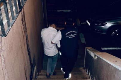 Kocaeli'nde şüpheli araçta 8 göçmen yakalandı!