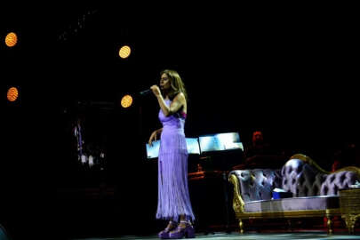 Bursa'da Yıldız Tilbe rüzgarı!