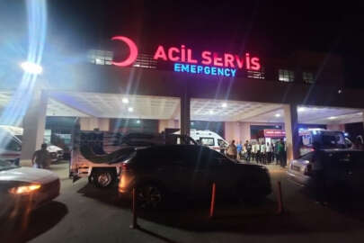 Diyarbakır'da 4 sağlıkçı bıçaklandı!