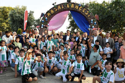 Osmangazi Belediye Başkanı Masal Bahçesi'nde