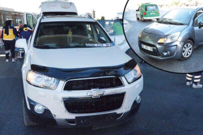 Aksaray'da iki otomobil alt geçitte çarpıştı!