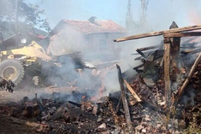Kastamonu'da ev yangını!