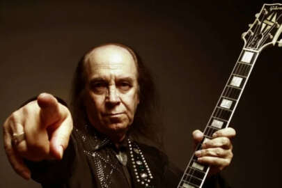 Erkin Koray hastaneye kaldırıldı