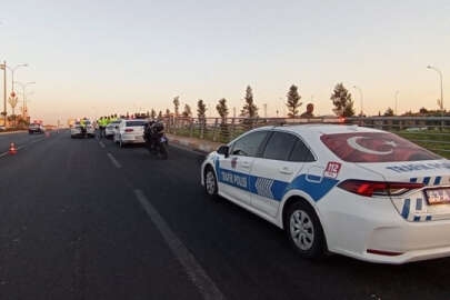 Şanlıurfa'da trafik kazasında 2 polis yaralandı