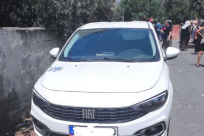 Hatay'da ilerleyen otomobilin çarptığı yaya kurtarılamadı!