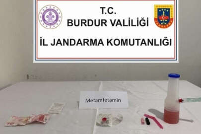 Burdur'da şüpheli otomobilden uyuşturucu çıktı!