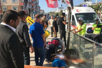 Bilecik'te otomobil ile motosiklet çarpıştı!