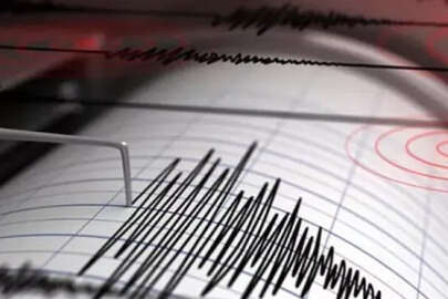 Ege Denizi'nde deprem!