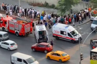 İstanbul Küçükçekmece'de araç dereye uçtu: 3 yaralı!