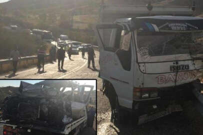 Kahta'da kamyonetle hafif ticari araç kafa kafaya çarpıştı: 7 yaralı