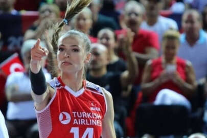 Kaptan Eda Erdem eşinin adını formasında taşıyor