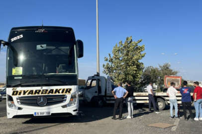 Diyarbakır'da zincirleme kaza: 6 kişi yaralandı
