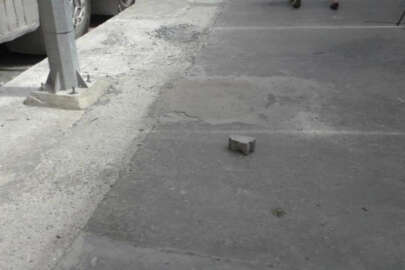 İstanbul'da genç kız kabusu yaşadı! Kaldırım taşıyla dişlerini kırdılar