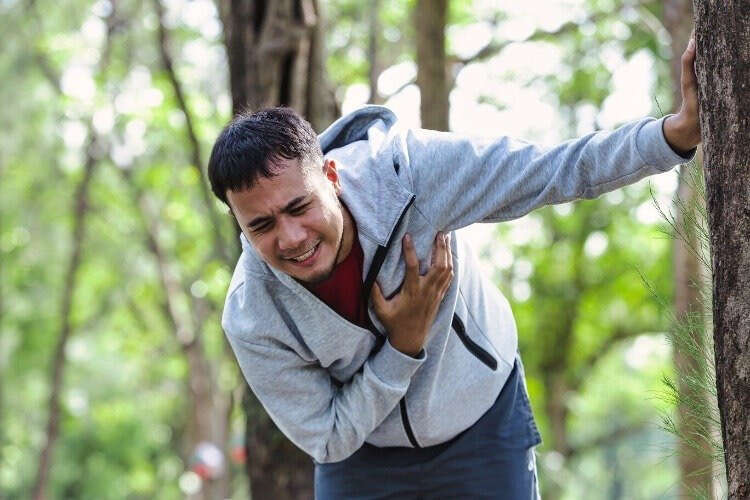 BULANTI, KUSMA VE MİDE AĞRISI