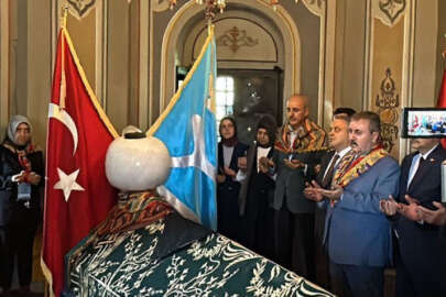 TBMM Başkanı Kurtulmuş'tan Ertuğrul Gazi Türbesi’ne ziyaret