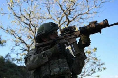 Taciz ateşi açan PKK'lı teröristler öldürüldü!