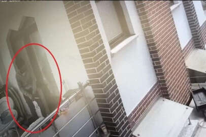 Bursa'da hırsız tatilde paraları yerken yakalandı