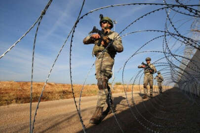 Sınırda 8 FETÖ'cü, 1 PKK'lı terörist yakalandı!