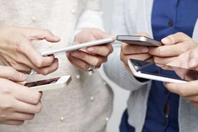 Borsa çılgınlığına katılan genç sayısı dörde katlandı!