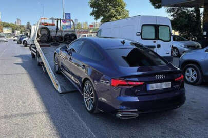 Kadıköy'de trafik magandası dehşet saçtı: Drif yaptı, kırmızı ışıkta geçti