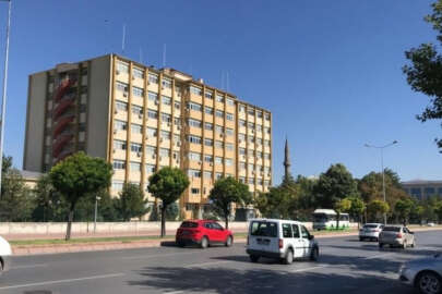 Kayseri'de polis memuru husumetlisini öldürdü