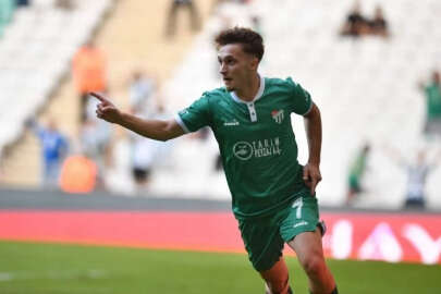 Bursaspor Vakıfköy evlatlarına kaldı