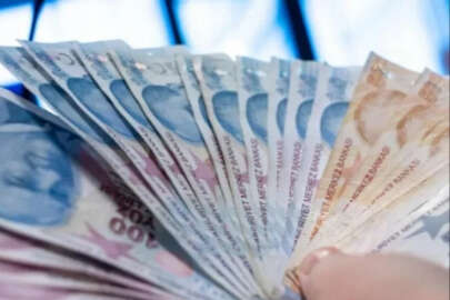 Bütçe, Ağustos ayında fazla verdi