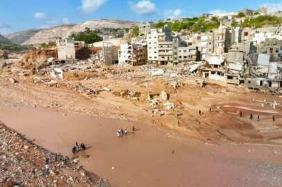 Libya'da şehir ikiye bölündü, cesetler denizde yüzüyor!