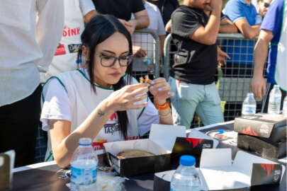 Bursa'da 16 dakikada yedi, 10 tane çeyrek kazandı