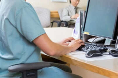 Mazeretsiz 10 gün işe gitmeyen memura şok!