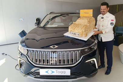 Bursa'da börek Togg'u verdi, gerçek Togg'u aldı