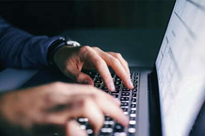 Sermaye Piyasası Kurulu'ndan 4 kişiye geçici işlem yasağı