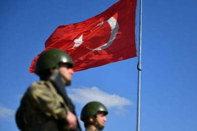 Yasa dışı yollarla sınırı geçmeye çalışan 6 kişi yakalandı