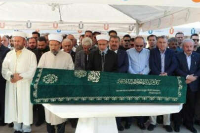 Cumhurbaşkanı Erdoğan'ın kuzeni son yolculuğuna uğurlandı