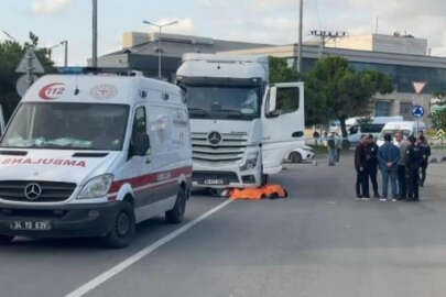 Korkunç olay! Hafriyat kamyonunun altında kaldı