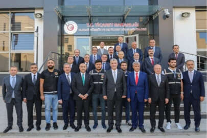 Ömer Bolat ve Vali Demirtaş Bursa Serbest Bölge Müdürlüğünü ziyaret etti