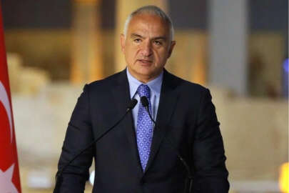 Bakan Ersoy: Devlet olarak gençlerimize güveniyoruz