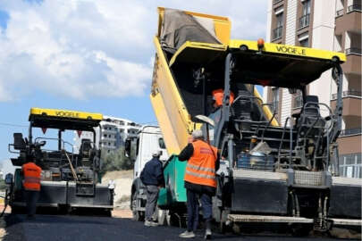 Bursa Osmangazi'de asfalt çalışmaları devam ediyor