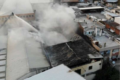 Bursa'daki yangında çevredeki evler zarar gördü